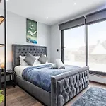 Serviced Apartment Golders Green Near Central London- 3